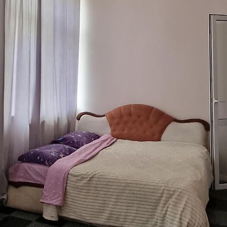 Затишна Квартира В Центрі Міста ترنوبل المظهر الخارجي الصورة